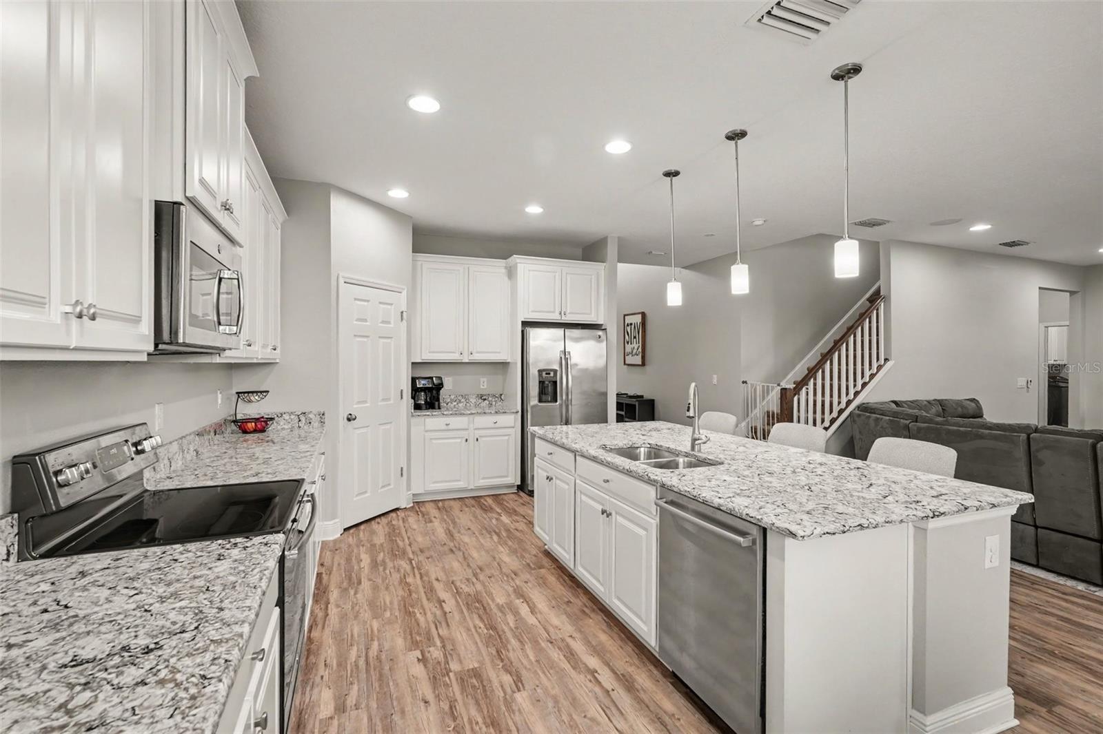EPPERSON RANCH SOUTH PH 1B-2 - Residential