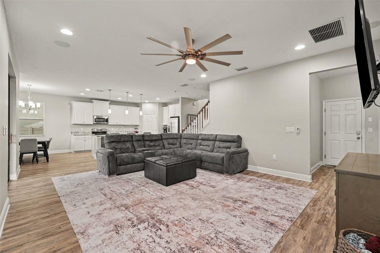 EPPERSON RANCH SOUTH PH 1B-2 - Residential