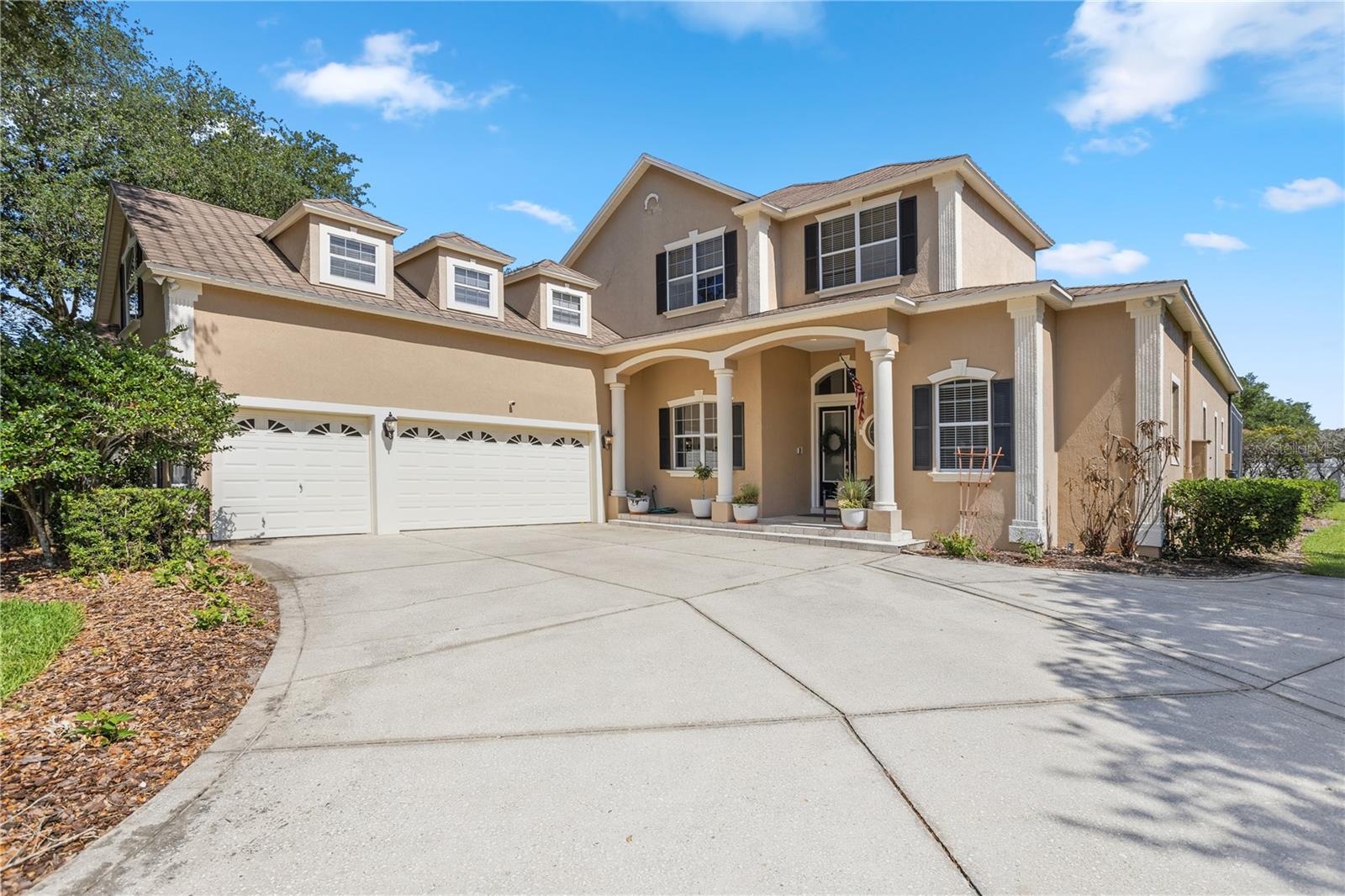 WINDSOR HILL - Residential