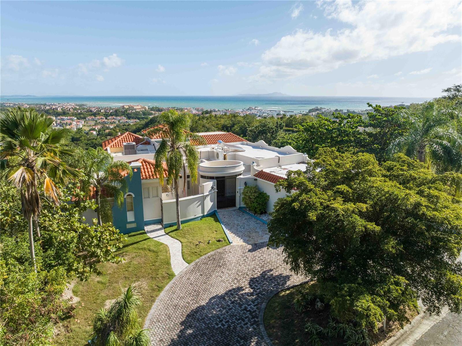 HARBOUR LIGHTS ESTATES - Residential