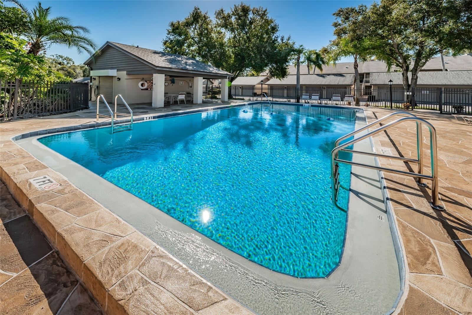 EAGLES GLEN CONDO - Residential