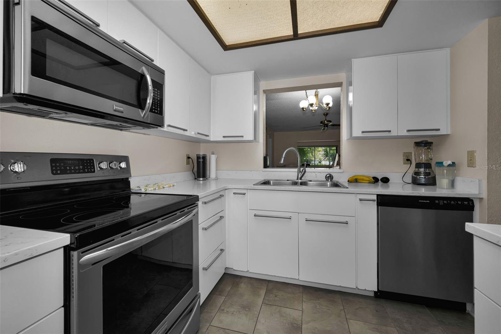 EAGLES GLEN CONDO - Residential
