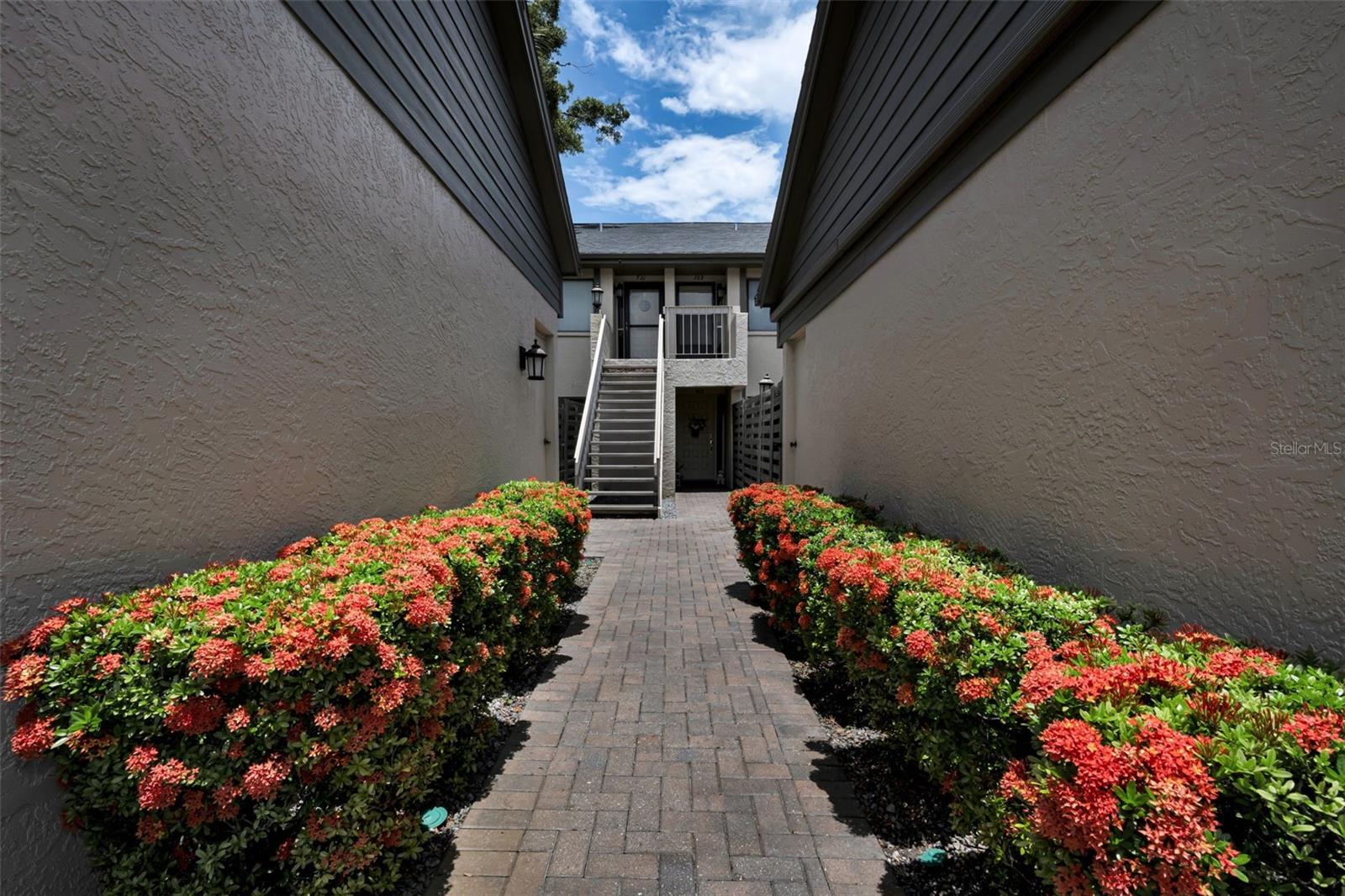 EAGLES GLEN CONDO - Residential