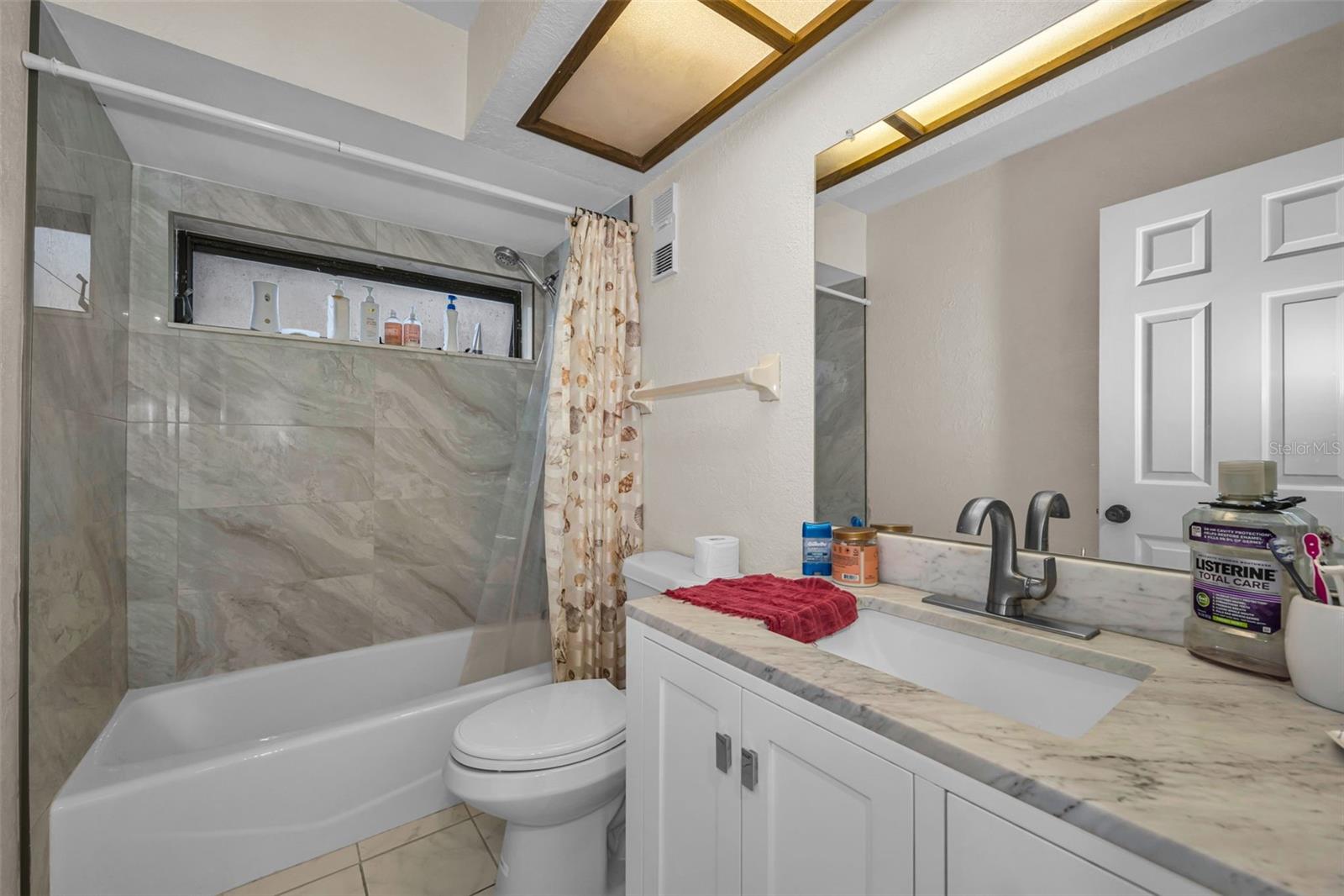 EAGLES GLEN CONDO - Residential