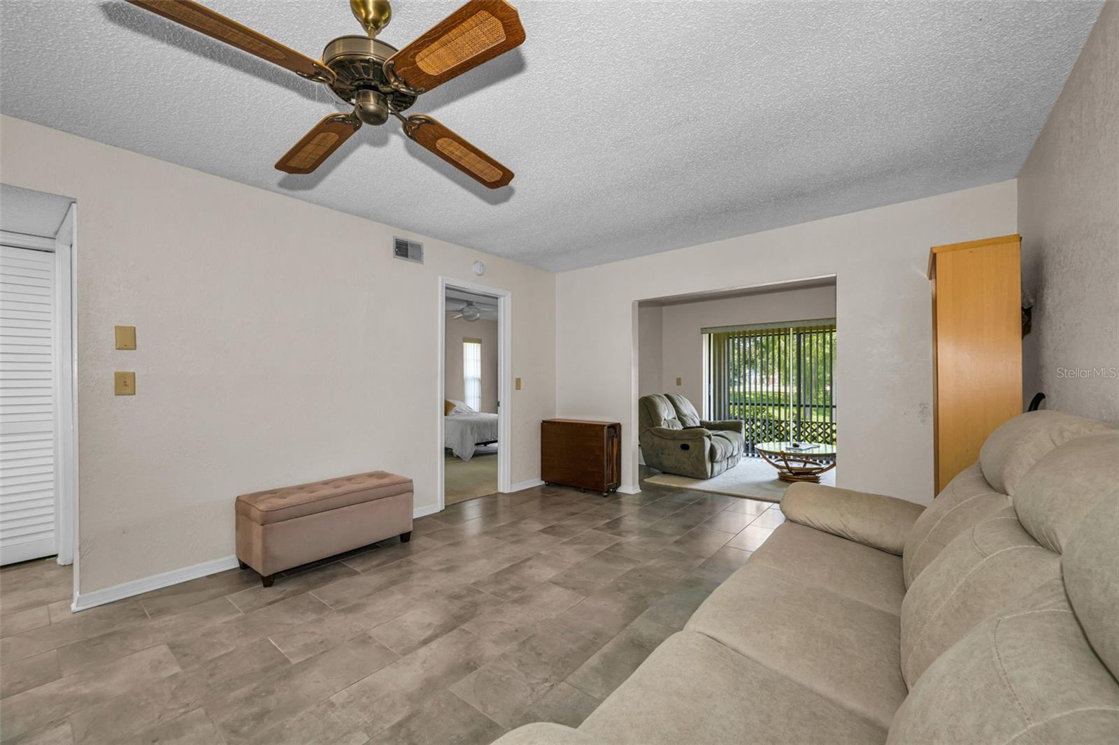 EAGLES GLEN CONDO - Residential