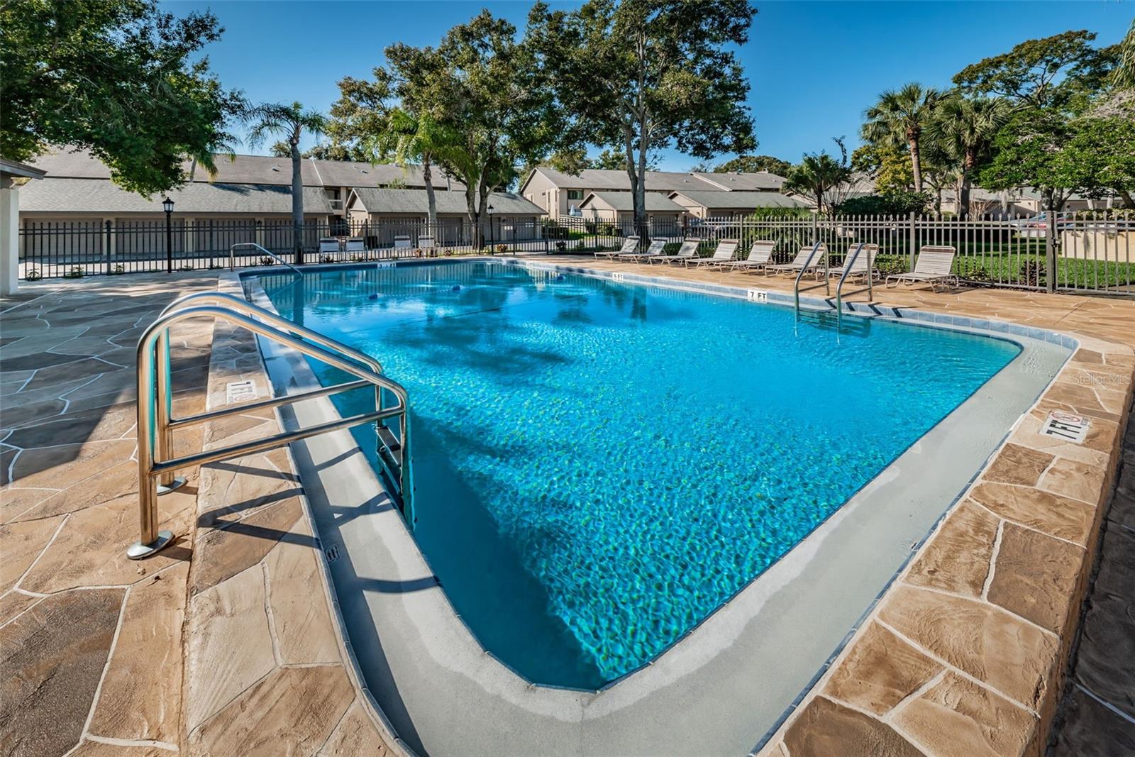 EAGLES GLEN CONDO - Residential