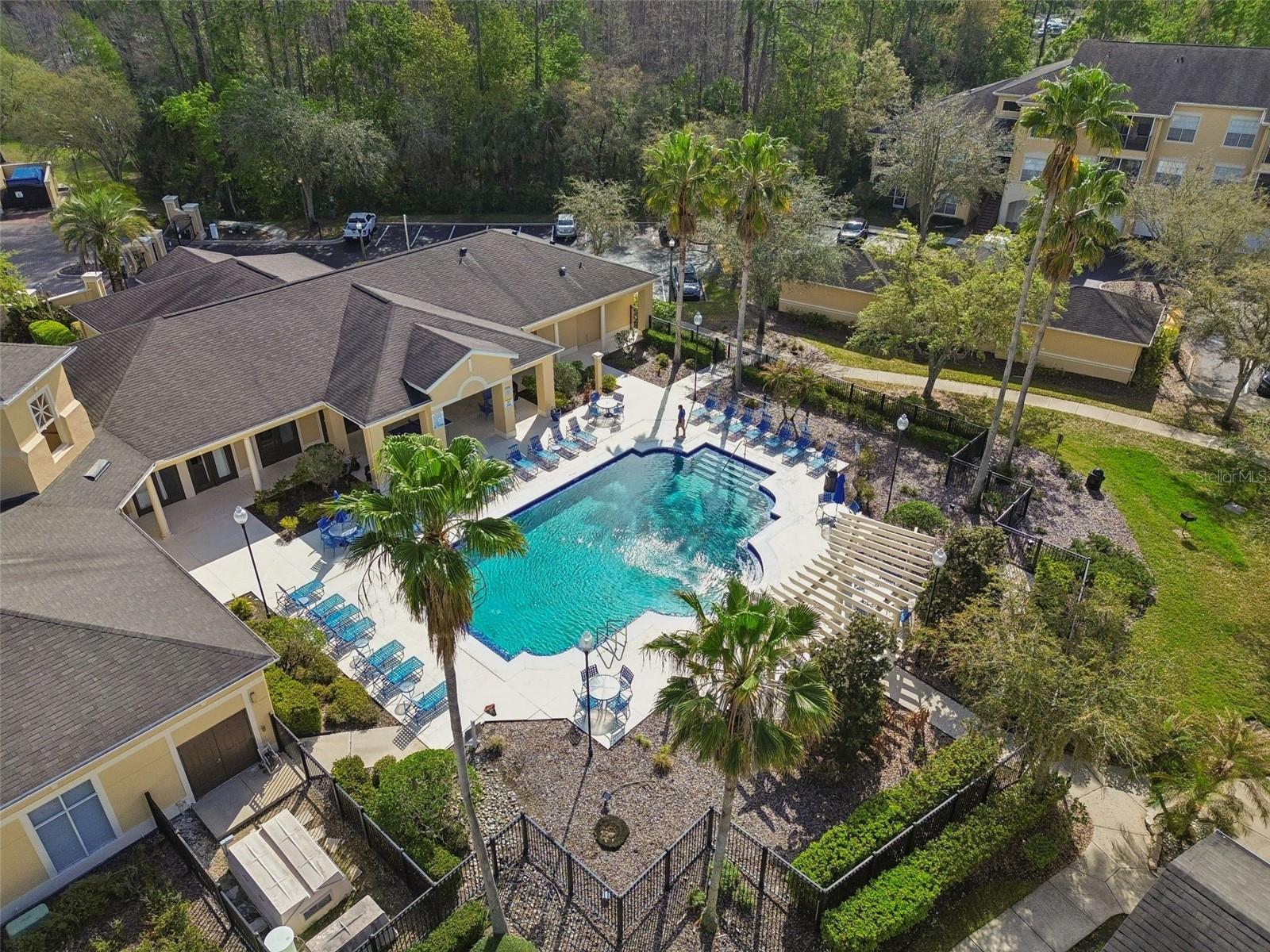 OXFORD PLACE AT TAMPA PALMS A - Residential