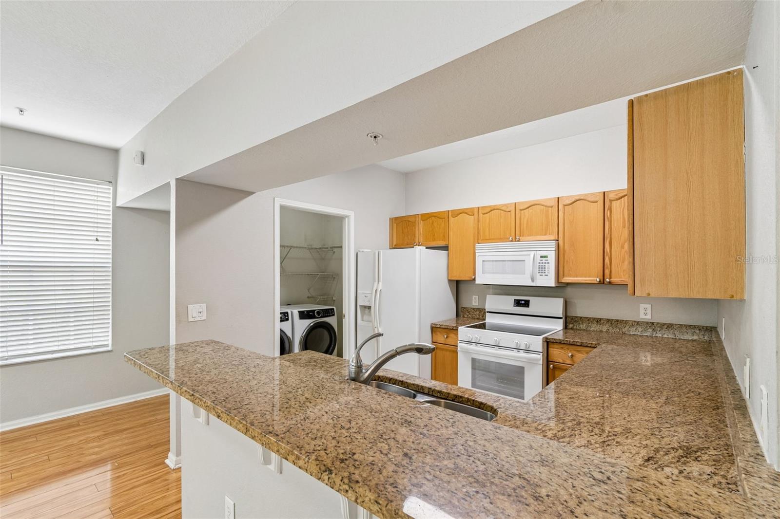 OXFORD PLACE AT TAMPA PALMS A - Residential