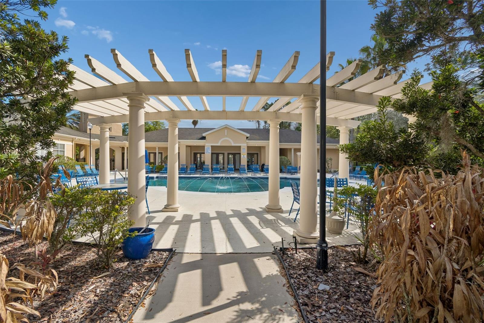 OXFORD PLACE AT TAMPA PALMS A - Residential