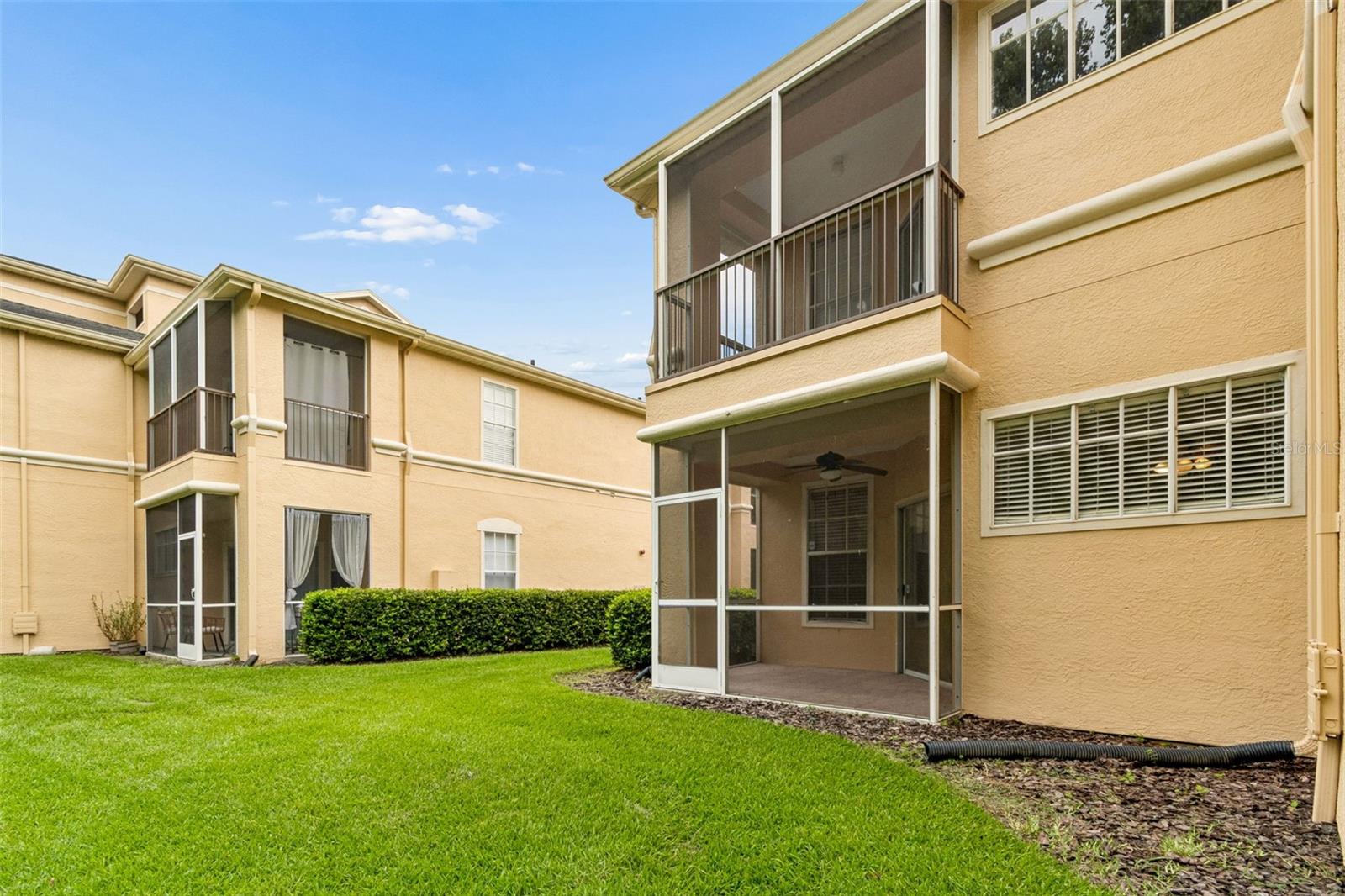 OXFORD PLACE AT TAMPA PALMS A - Residential
