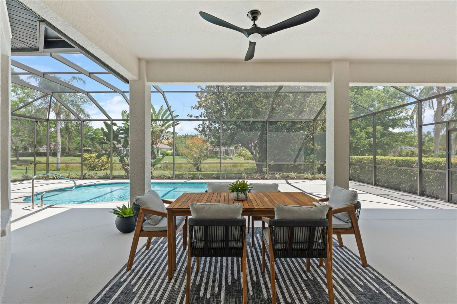 EATON PLACE UNIT II - Residential