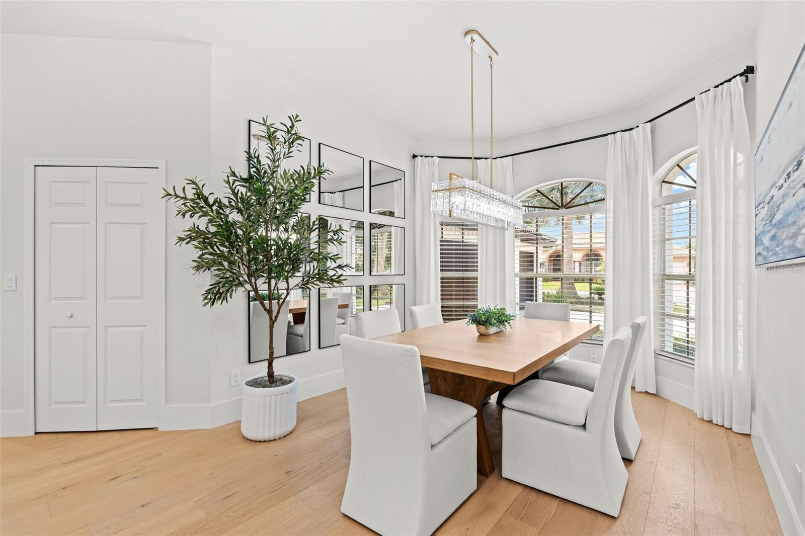 EATON PLACE UNIT II - Residential