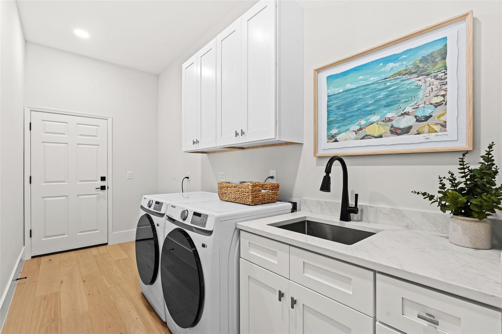 EATON PLACE UNIT II - Residential