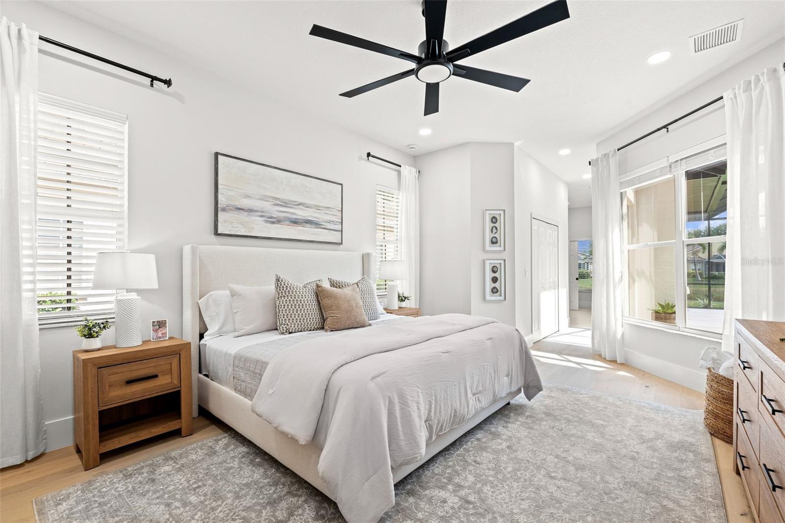 EATON PLACE UNIT II - Residential
