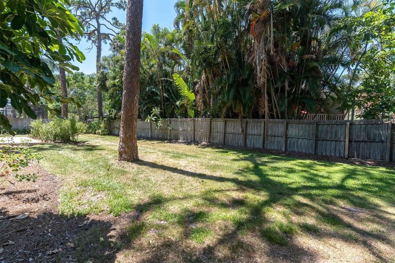 WHISPERING PINES FOREST 5TH ADD - Residential