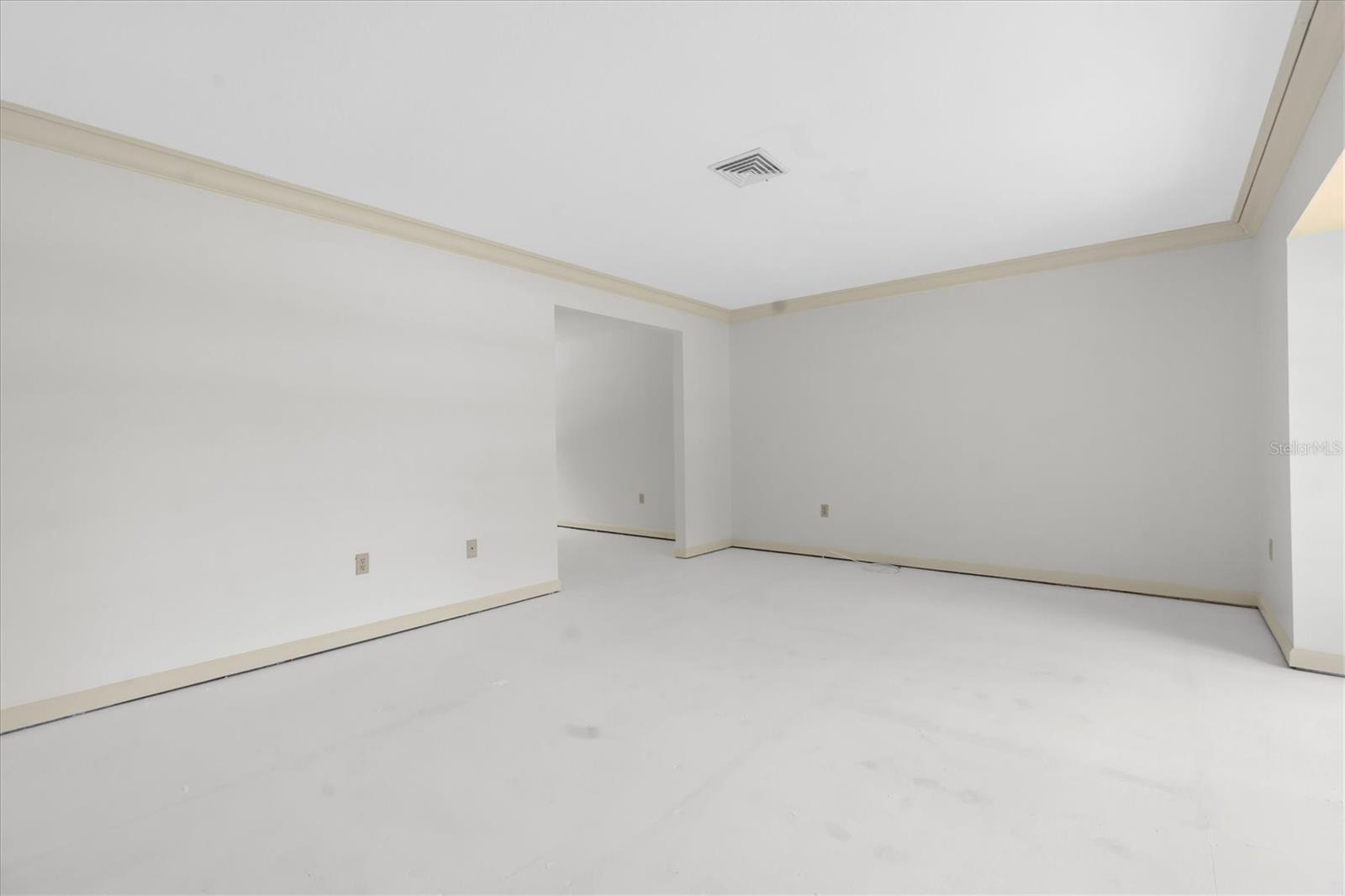 WHISPERING PINES FOREST 5TH ADD - Residential