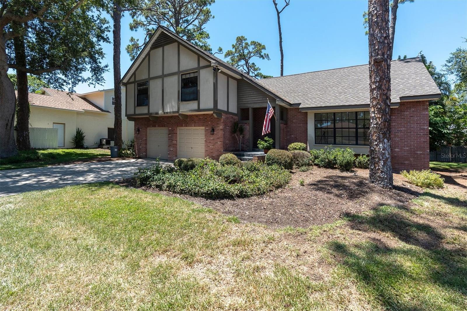 WHISPERING PINES FOREST 5TH ADD - Residential