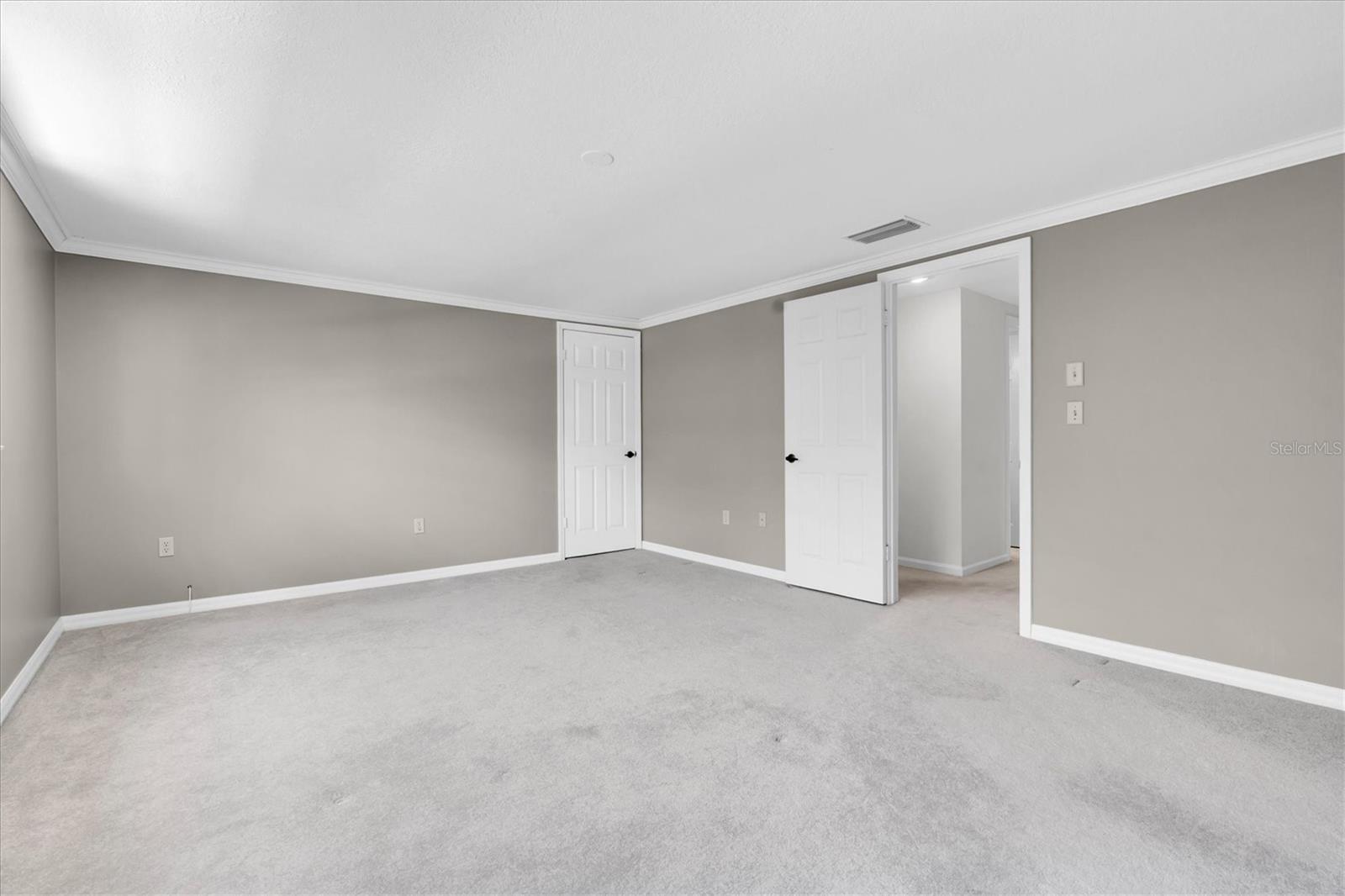 WHISPERING PINES FOREST 5TH ADD - Residential