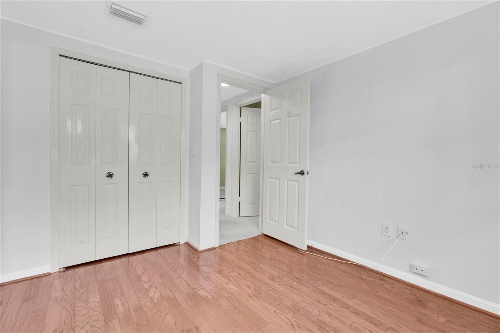 WHISPERING PINES FOREST 5TH ADD - Residential