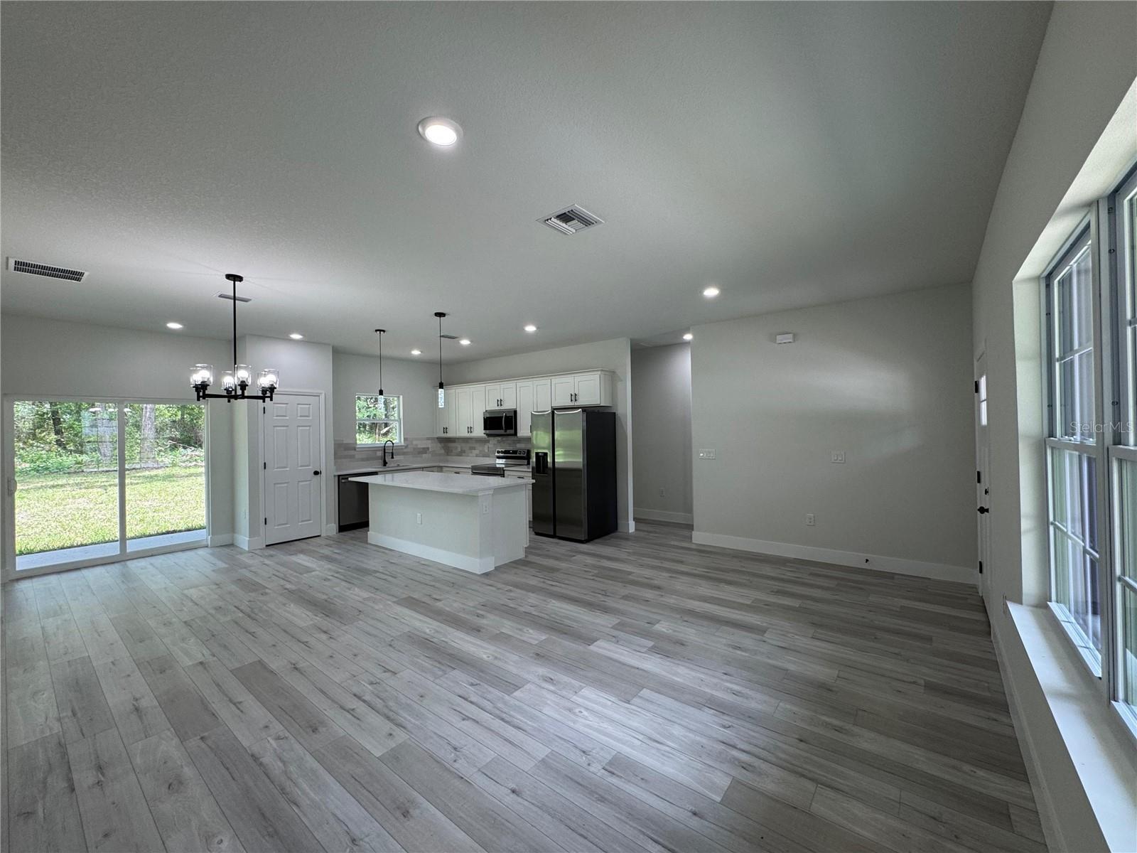 CITRUS SPGS UNIT 18 - Residential