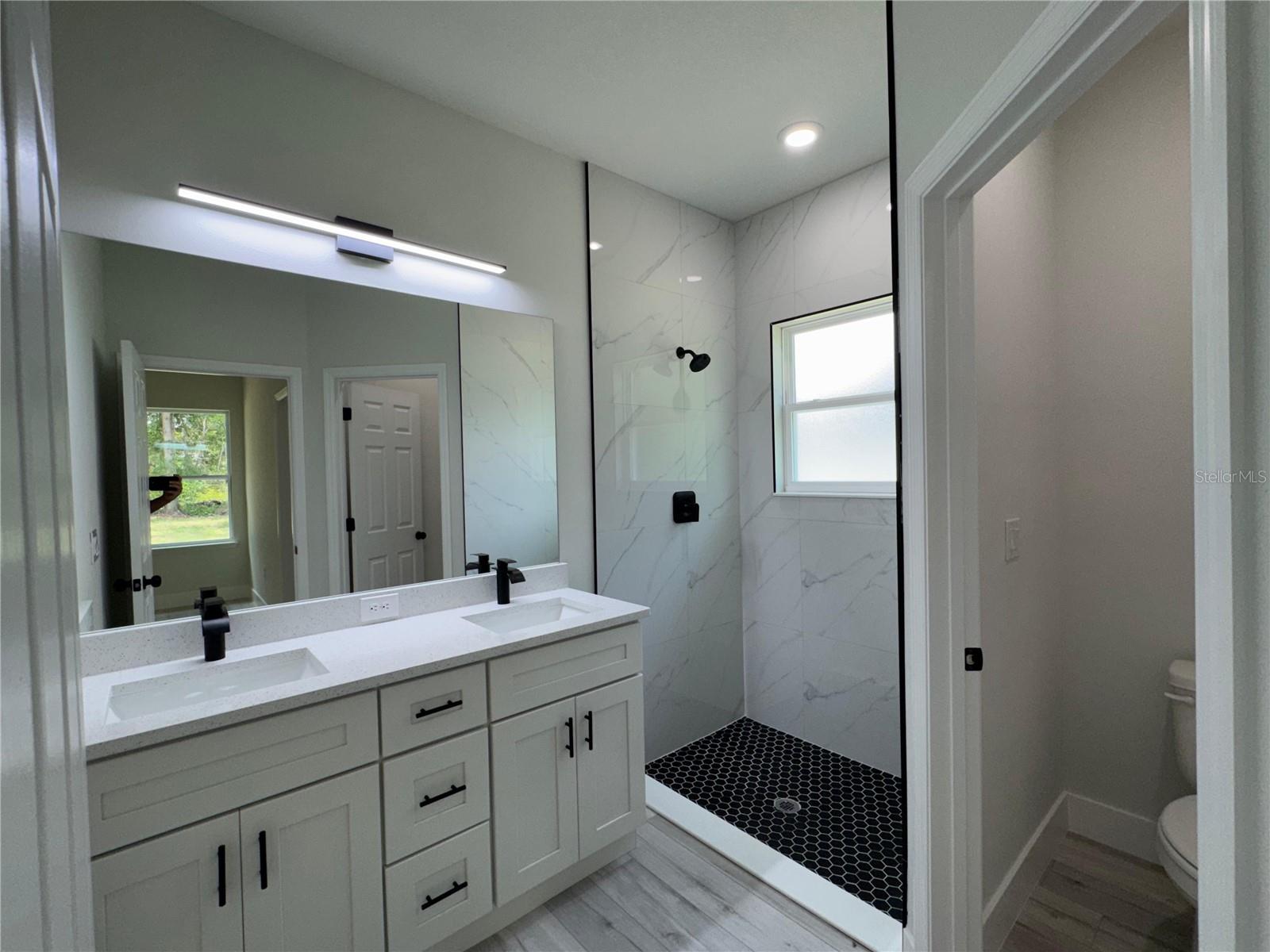 CITRUS SPGS UNIT 18 - Residential
