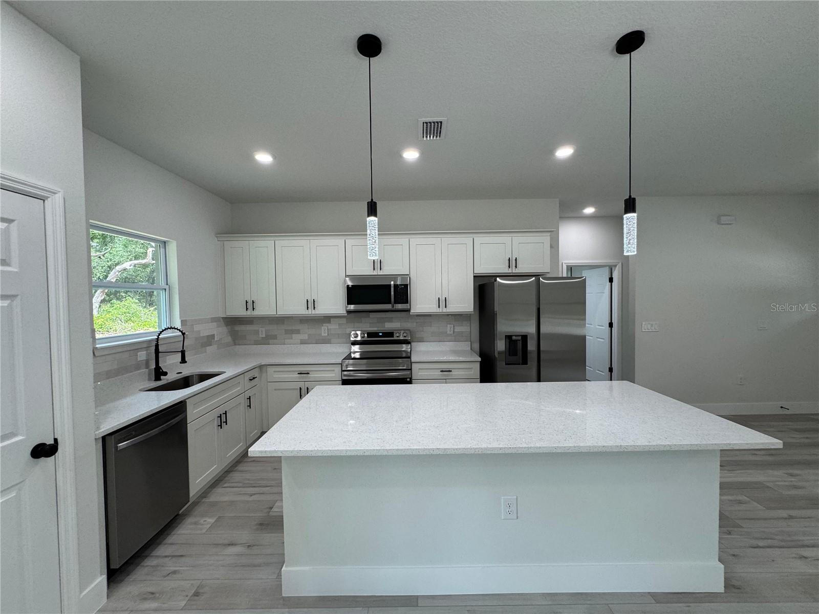 CITRUS SPGS UNIT 18 - Residential