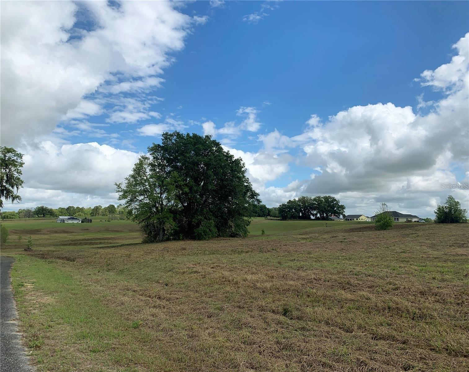VISTA POINTE FARMS - Land