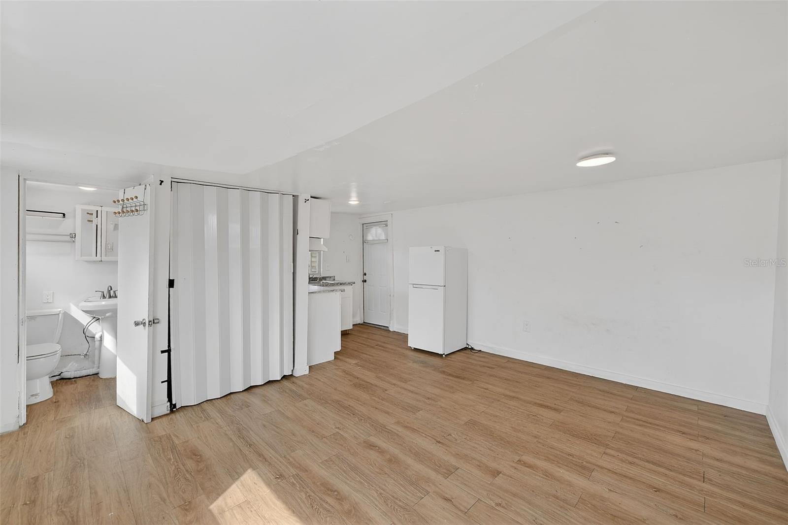 KENSINGTON PARK - Residential