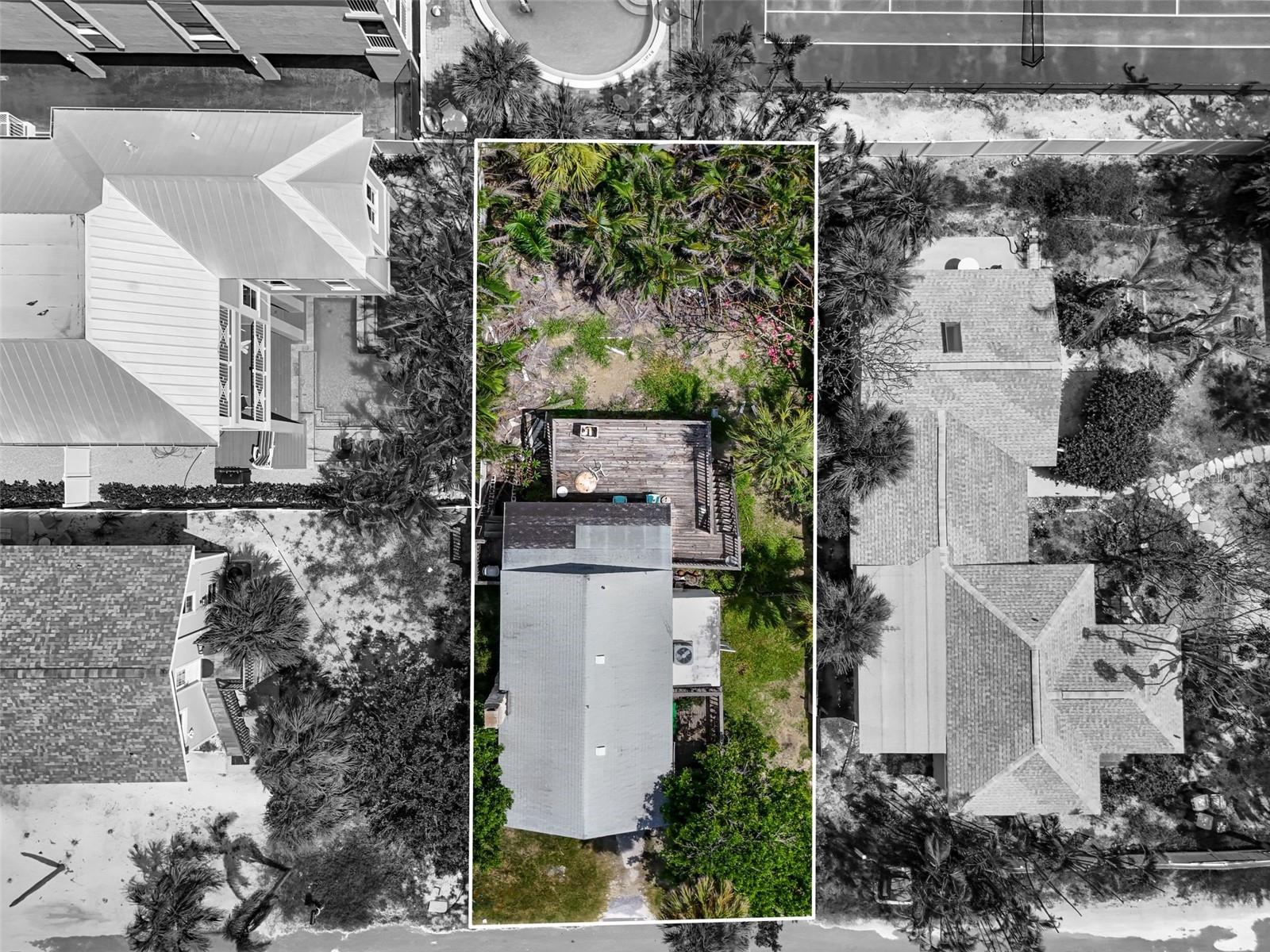 CORTEZ BEACH - Residential