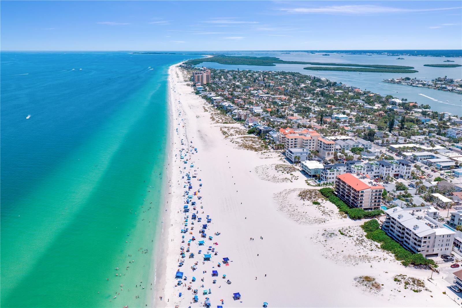 MAJESTIC POINT CONDO - Residential