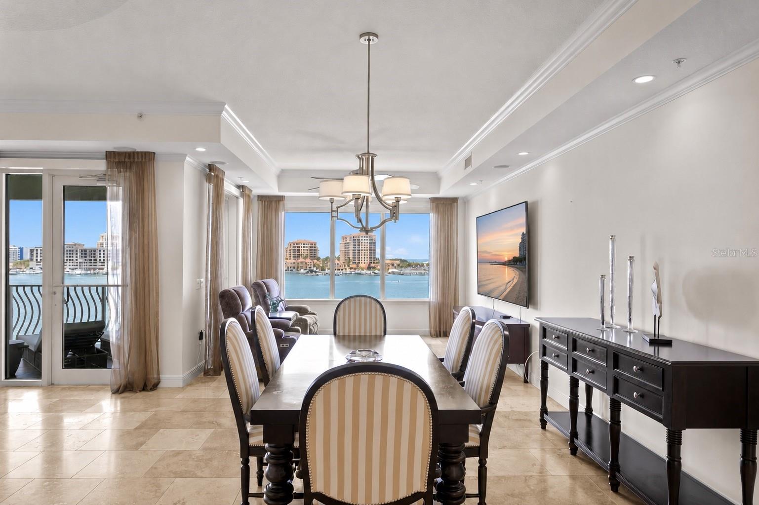 MAJESTIC POINT CONDO - Residential
