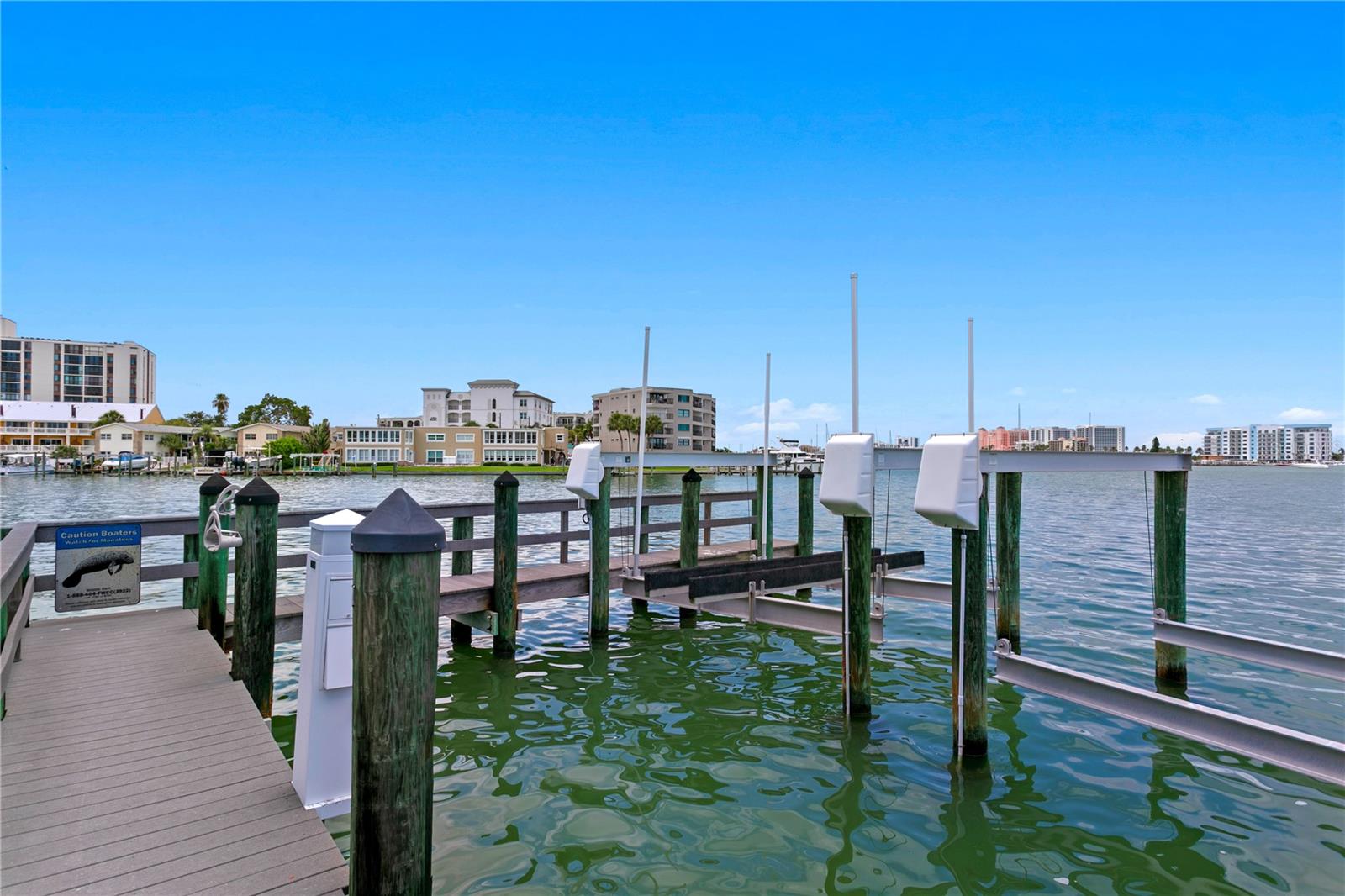 MAJESTIC POINT CONDO - Residential