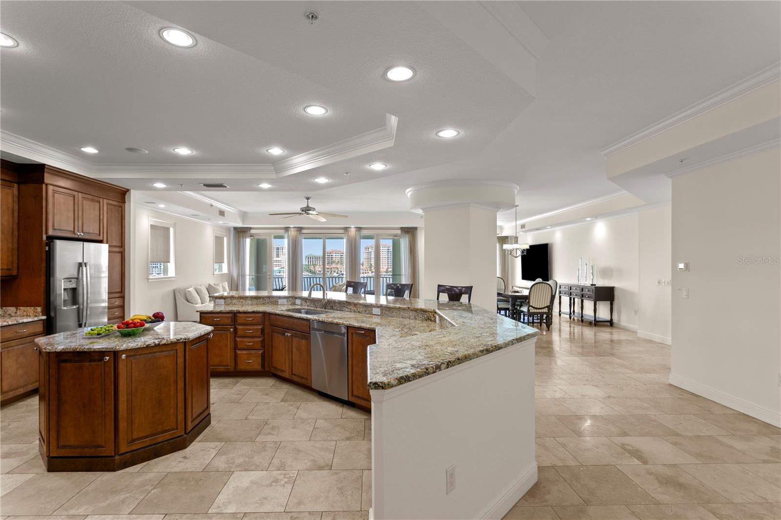 MAJESTIC POINT CONDO - Residential
