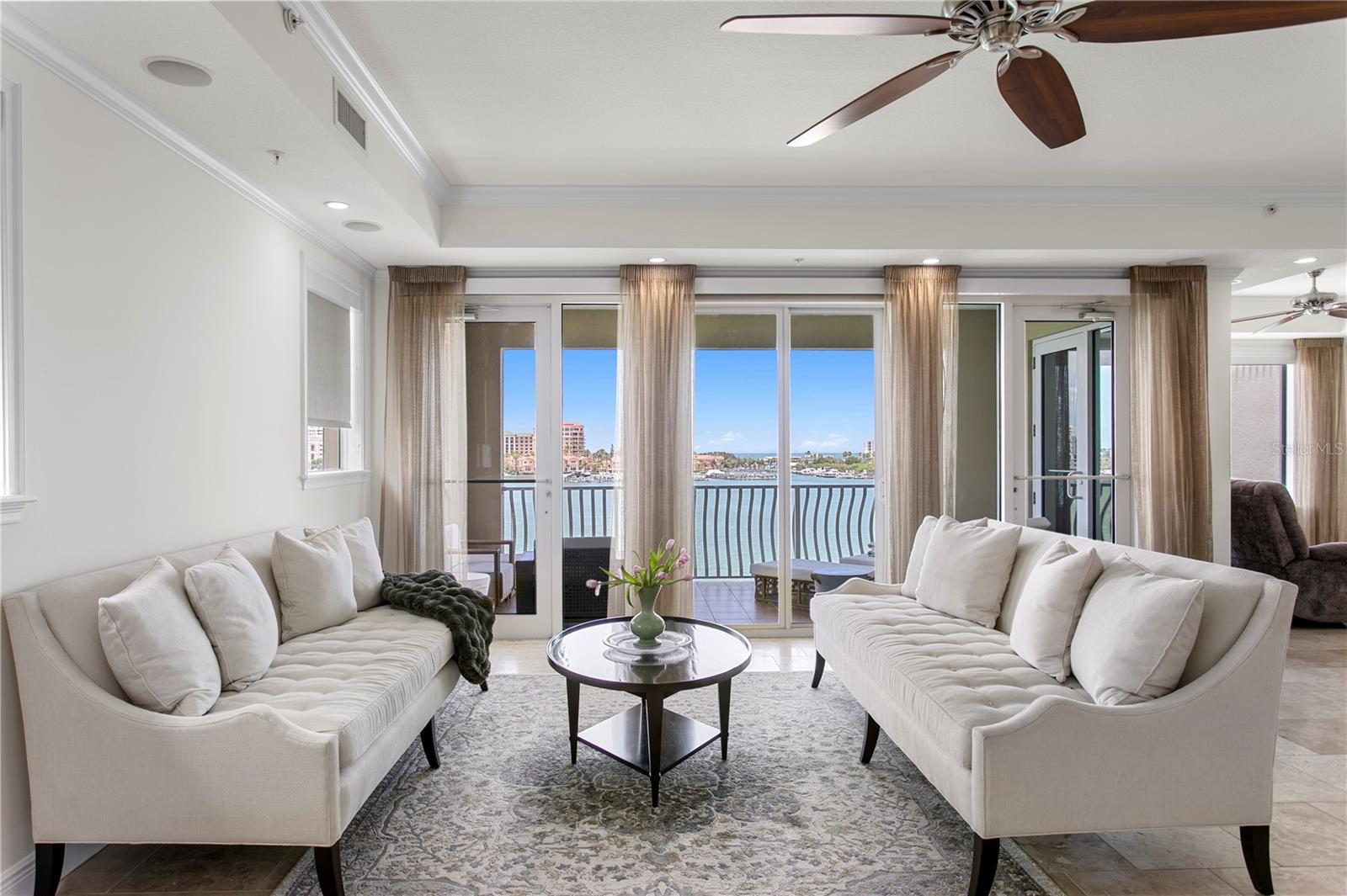 MAJESTIC POINT CONDO - Residential