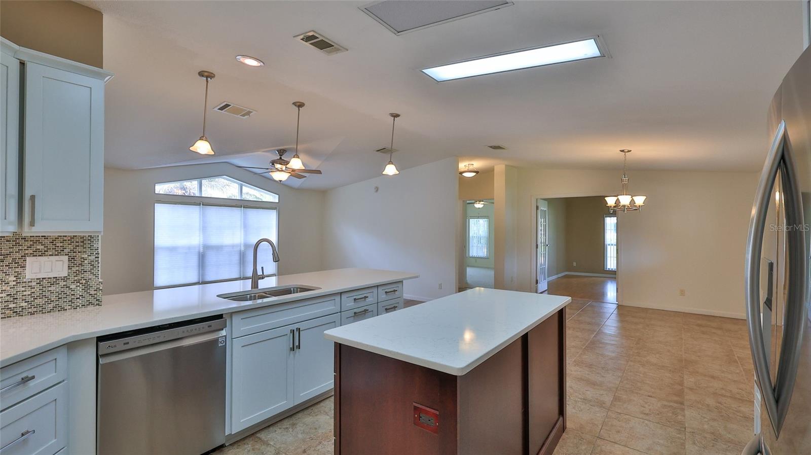 LIGHTHOUSE COVE PHASE 2B - Residential