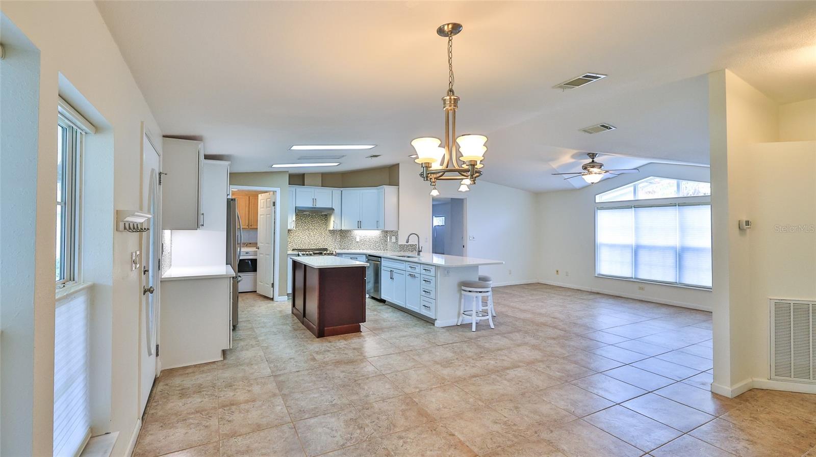 LIGHTHOUSE COVE PHASE 2B - Residential