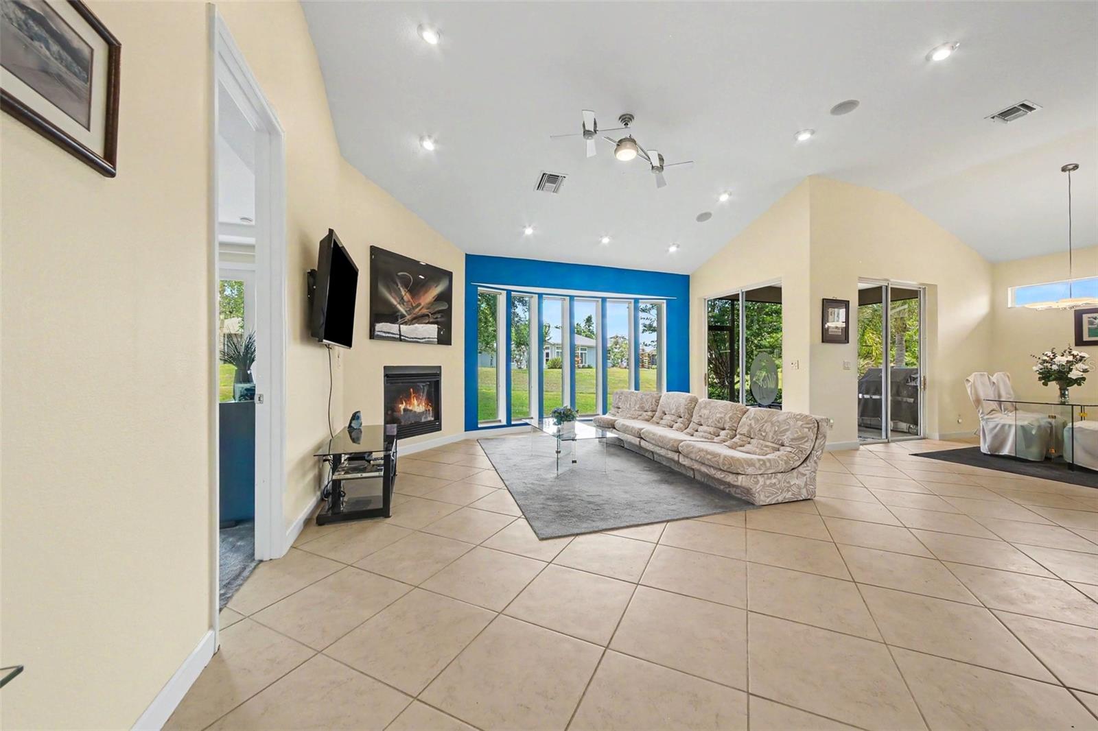 ROYAL HARBOR PH 05 - Residential