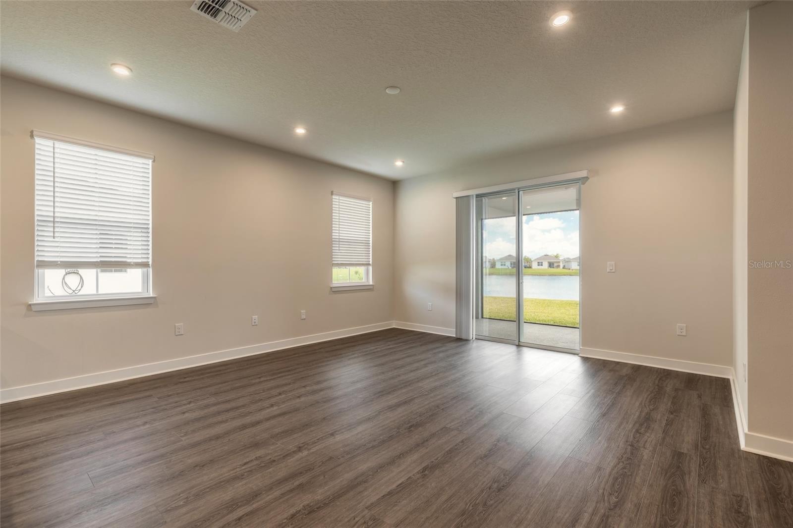 THE PALMS AT VENETIAN BAY - Residential