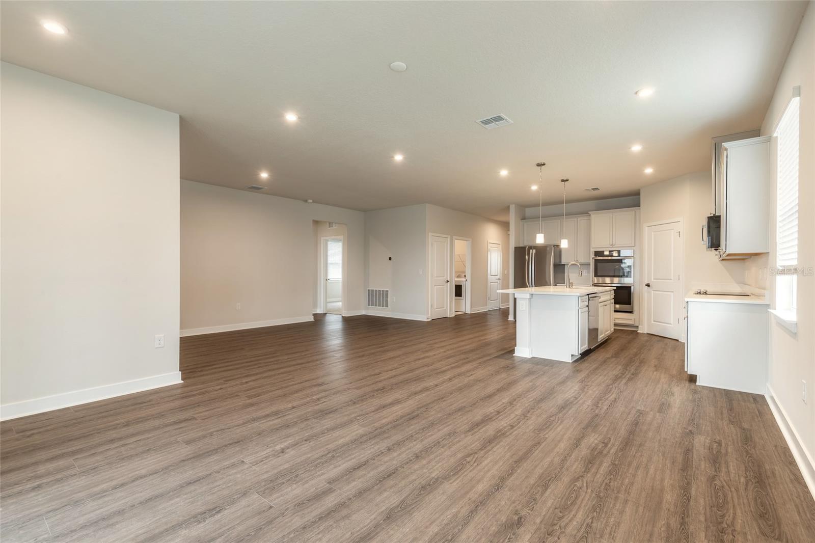 THE PALMS AT VENETIAN BAY - Residential