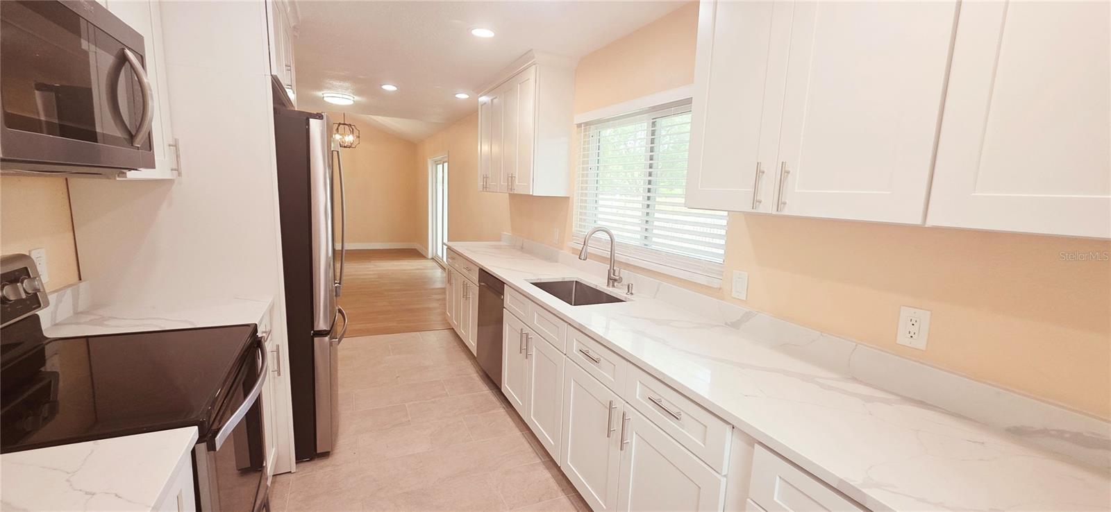 MEADOWS - Residential