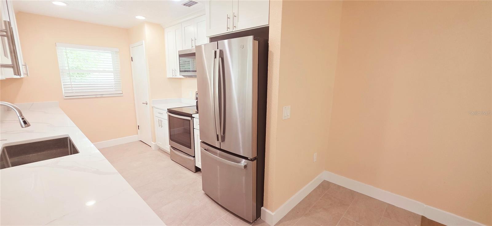 MEADOWS - Residential