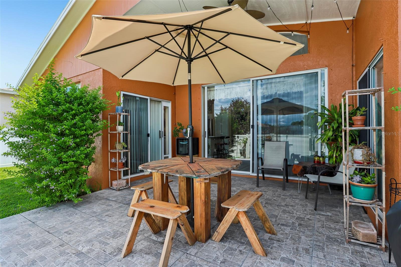 BUCKHORN GROVES - Residential