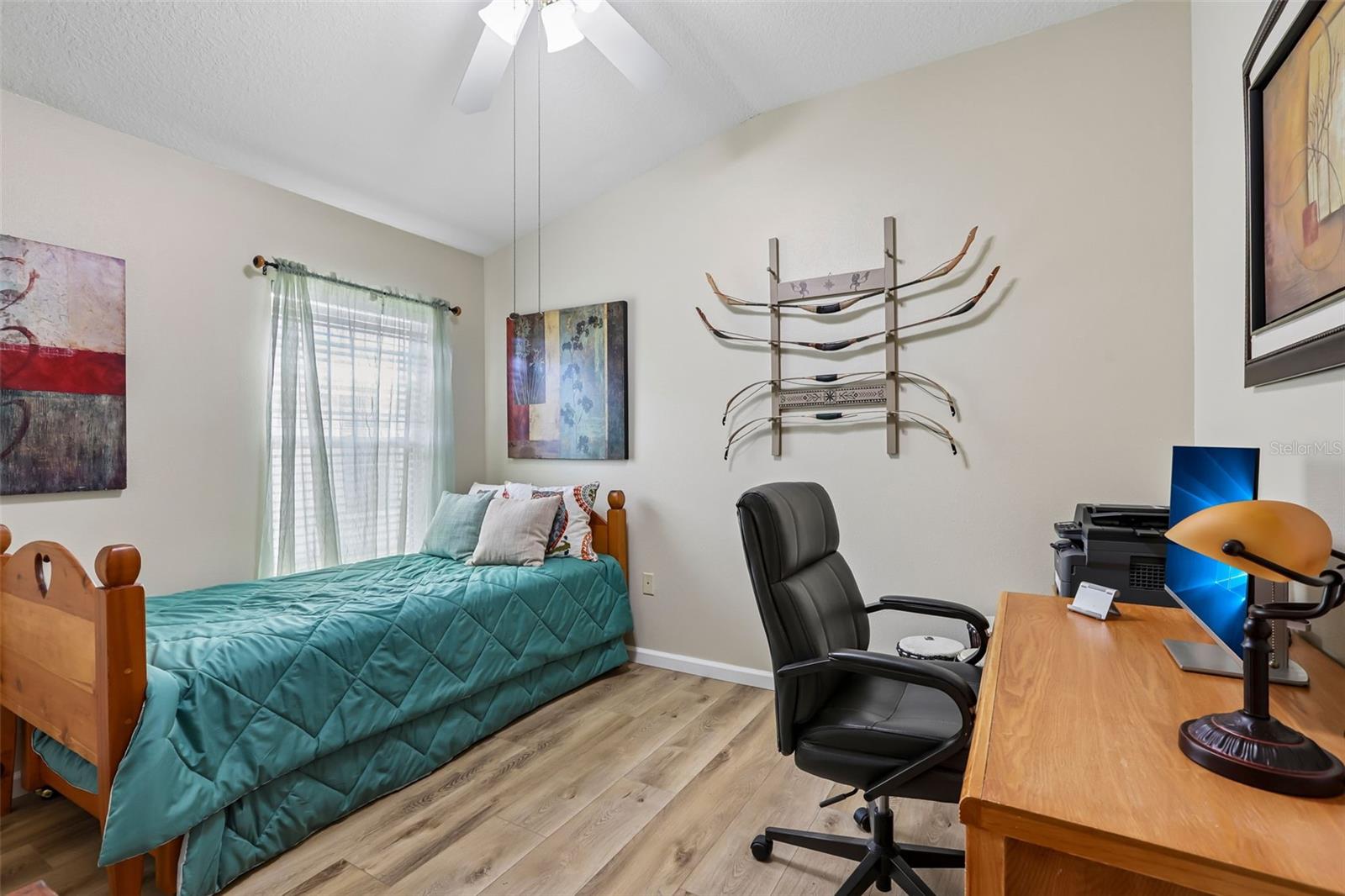 BUCKHORN GROVES - Residential