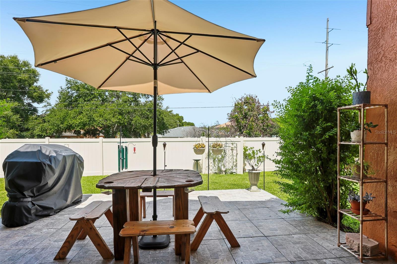 BUCKHORN GROVES - Residential
