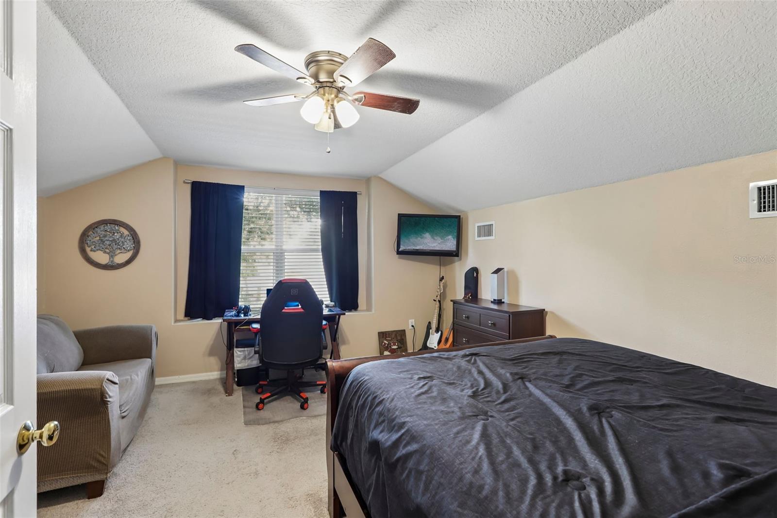 BUCKHORN GROVES - Residential