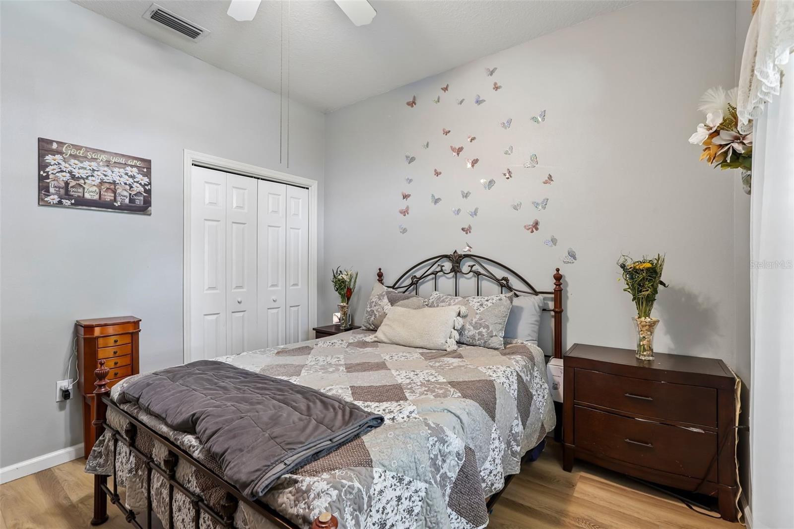 BUCKHORN GROVES - Residential