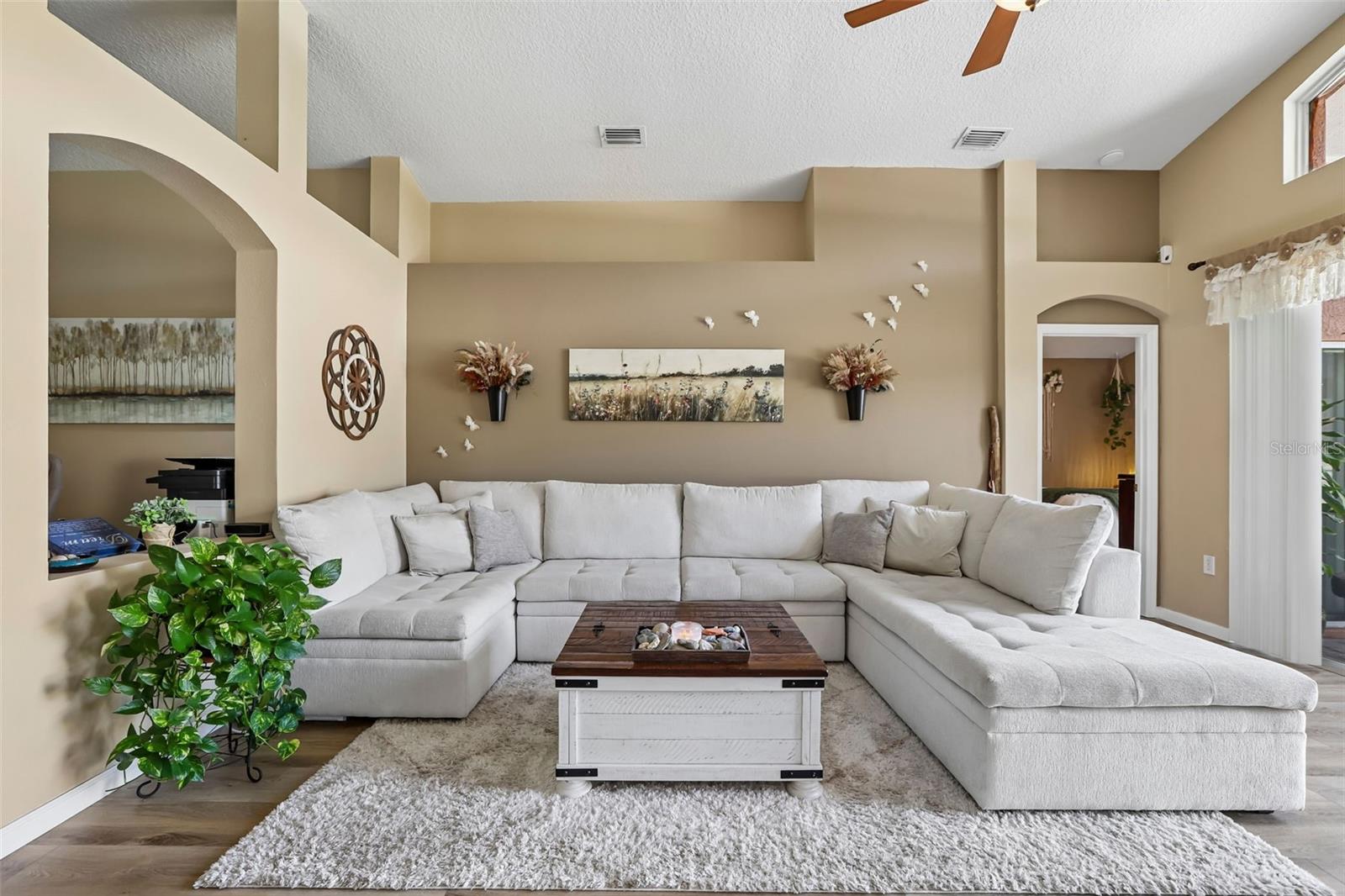 BUCKHORN GROVES - Residential