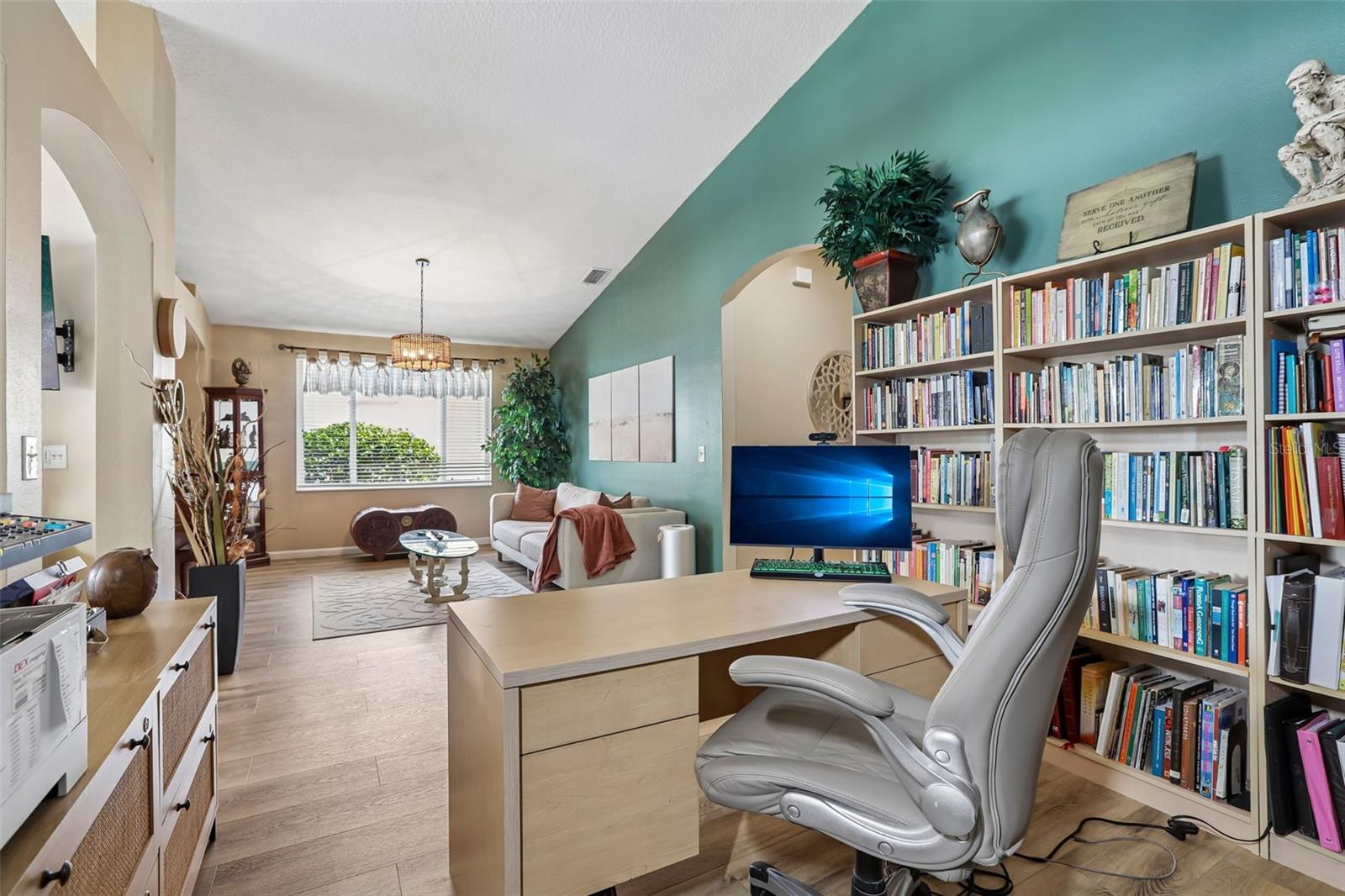 BUCKHORN GROVES - Residential