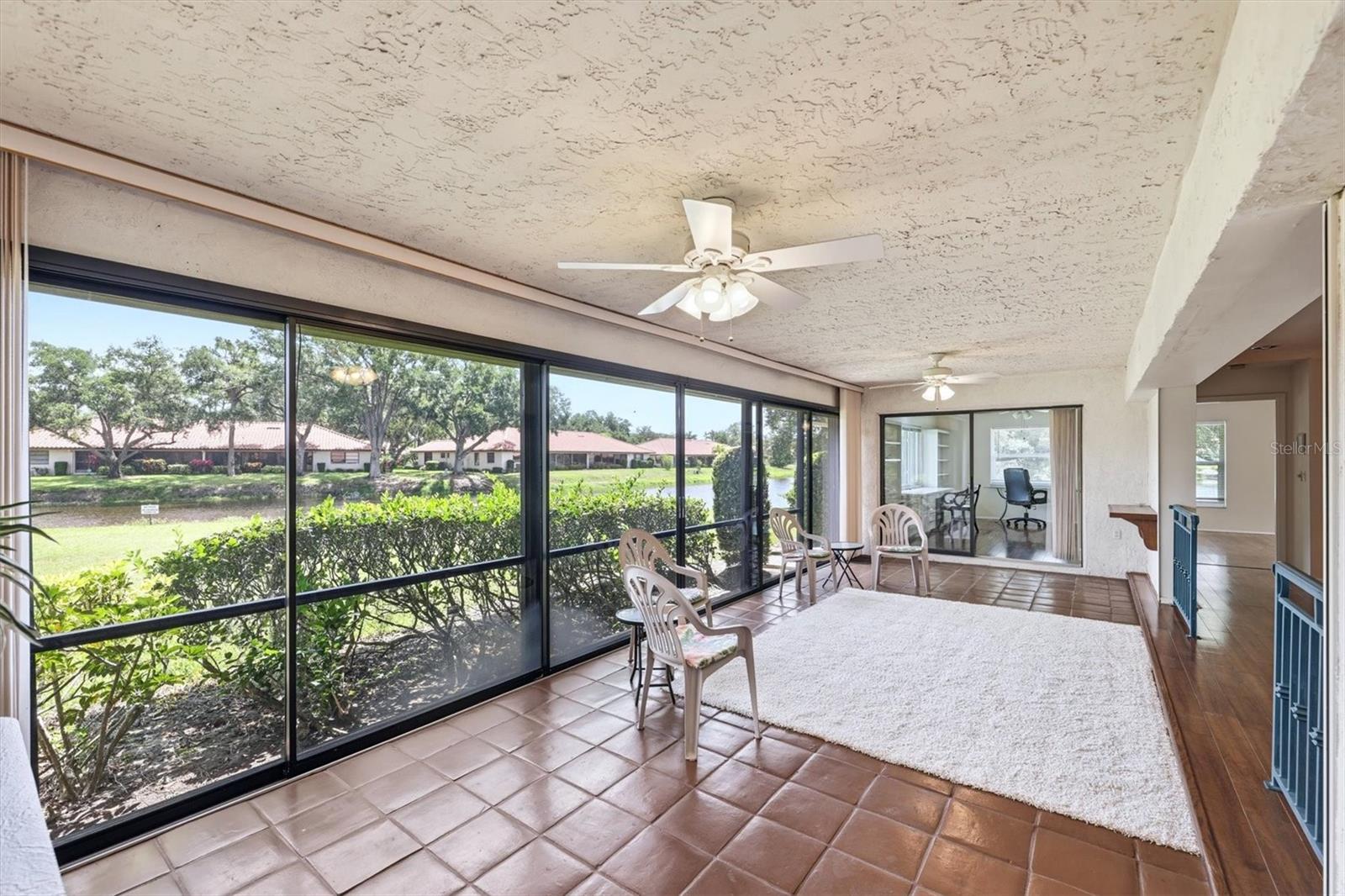 GOLF POINTE AT PALM-AIRE CC SEC 1 PH C - Residential