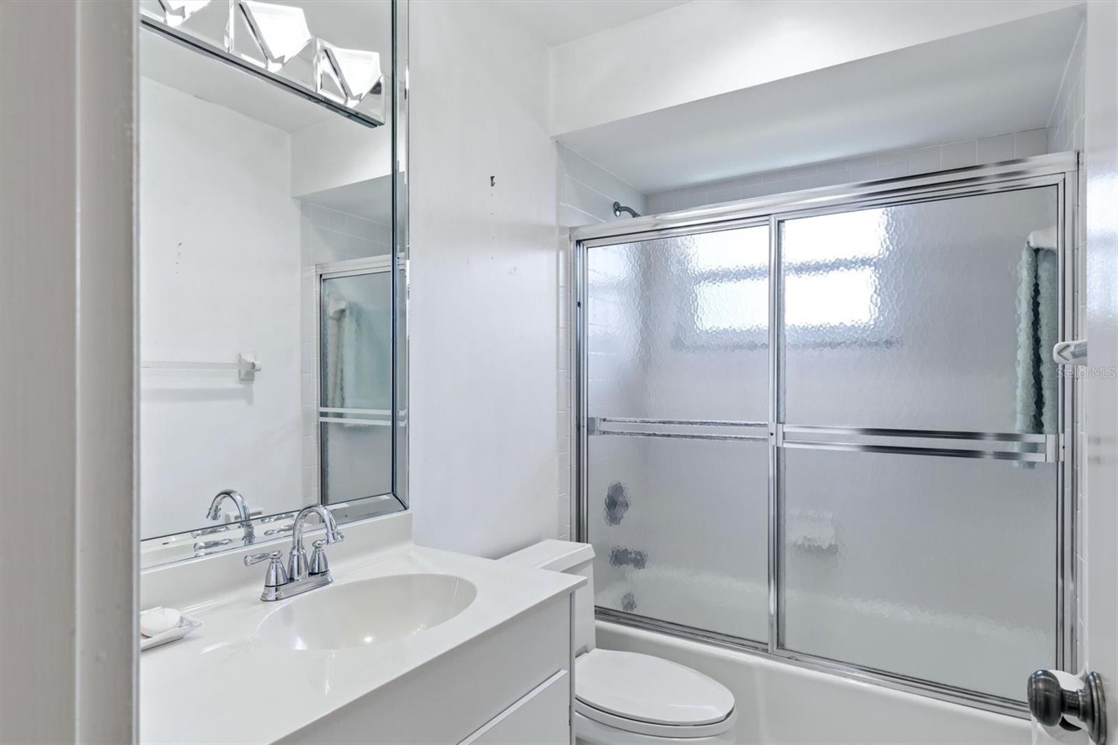 GOLF POINTE AT PALM-AIRE CC SEC 1 PH C - Residential
